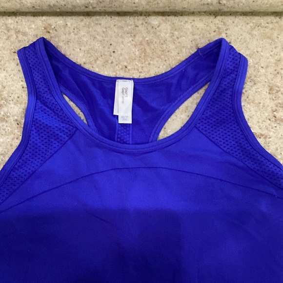 2 - GAP Grey workout Bra & Blue Workout Tank size X-Small - Picture 4 of 12